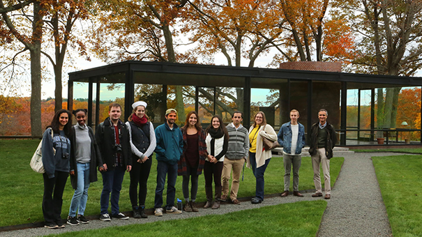 Architectural Studies students visit The Glass House, a historic house museum.